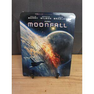 Moonfall (4K Ultra HD/Blu-ray, 2022) With Slipcover No digital